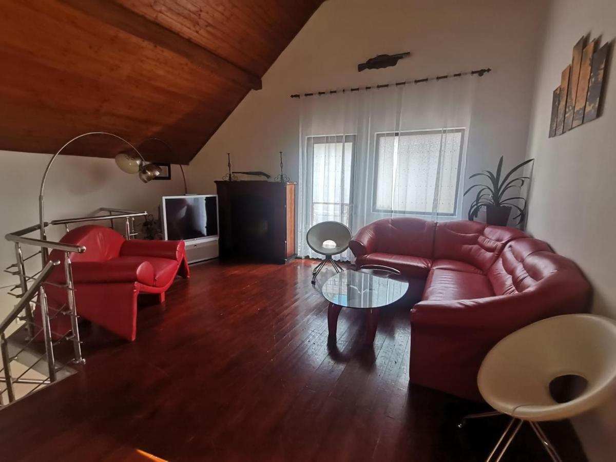 Casa Dixi Hotel Szászbuda Kültér fotó